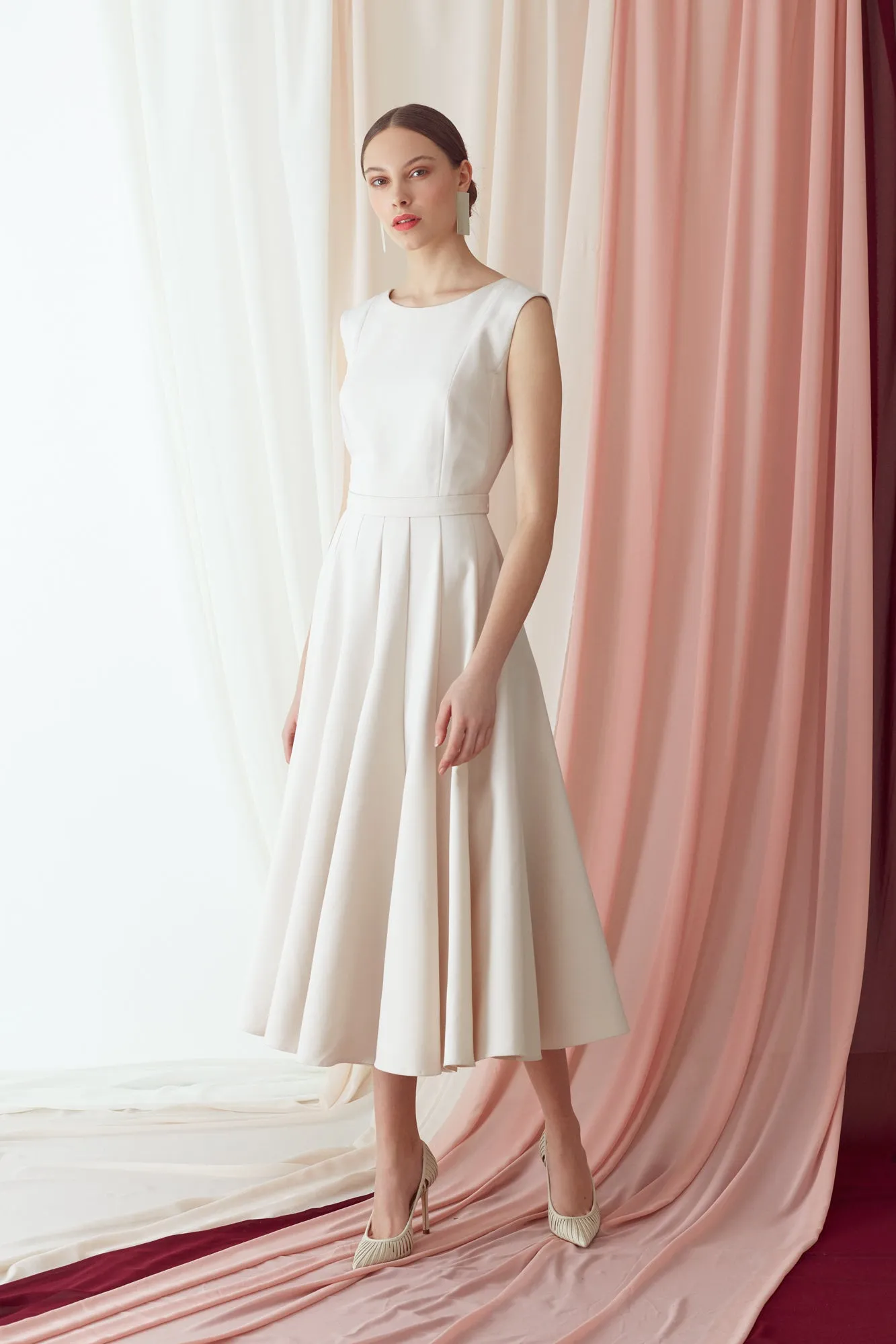 ARIOSE elegant pleated midi wedding dress