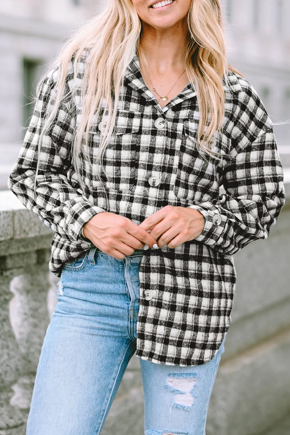 Black Plaid Print Chest Pockets Buttoned Tunic Shacket