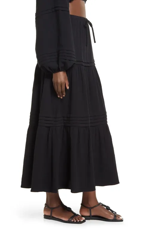 Charlie Holiday Tiered Skirt