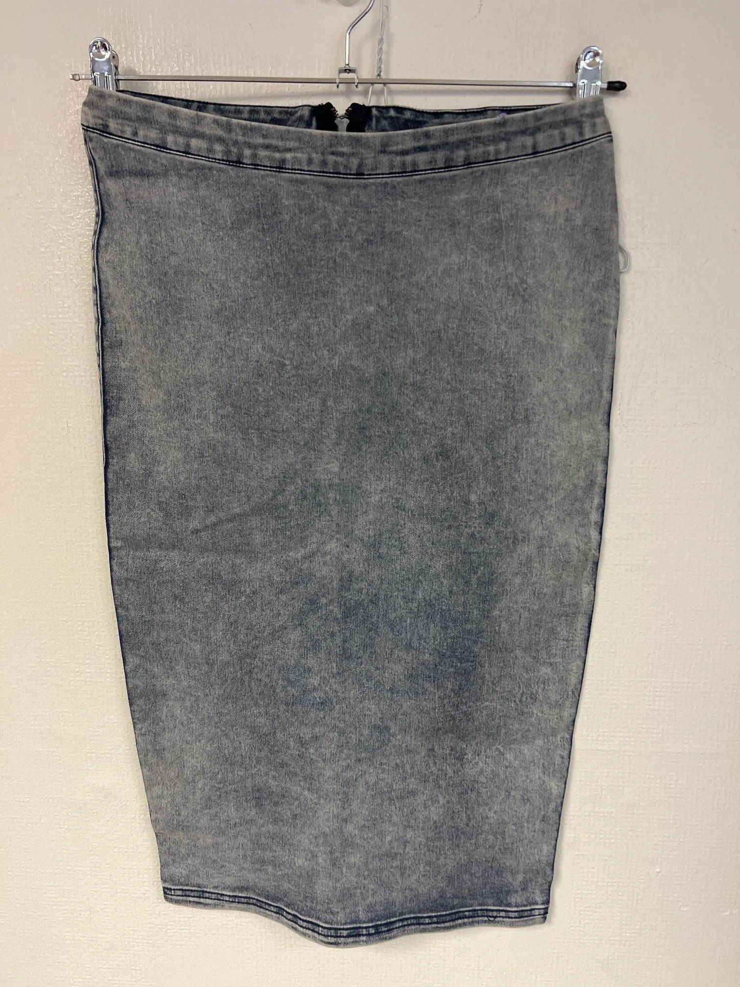 Denim look knee length pencil skirt, Golddigga, Size 12 (Polyester, Elastane, Cotton)