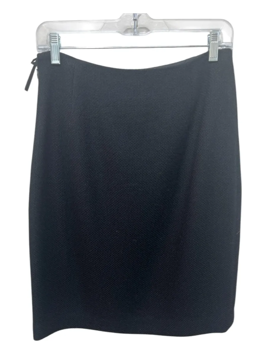 Escada Size 40 Black Wool Blend Textured Side Zip Pencil Knee length Skirt