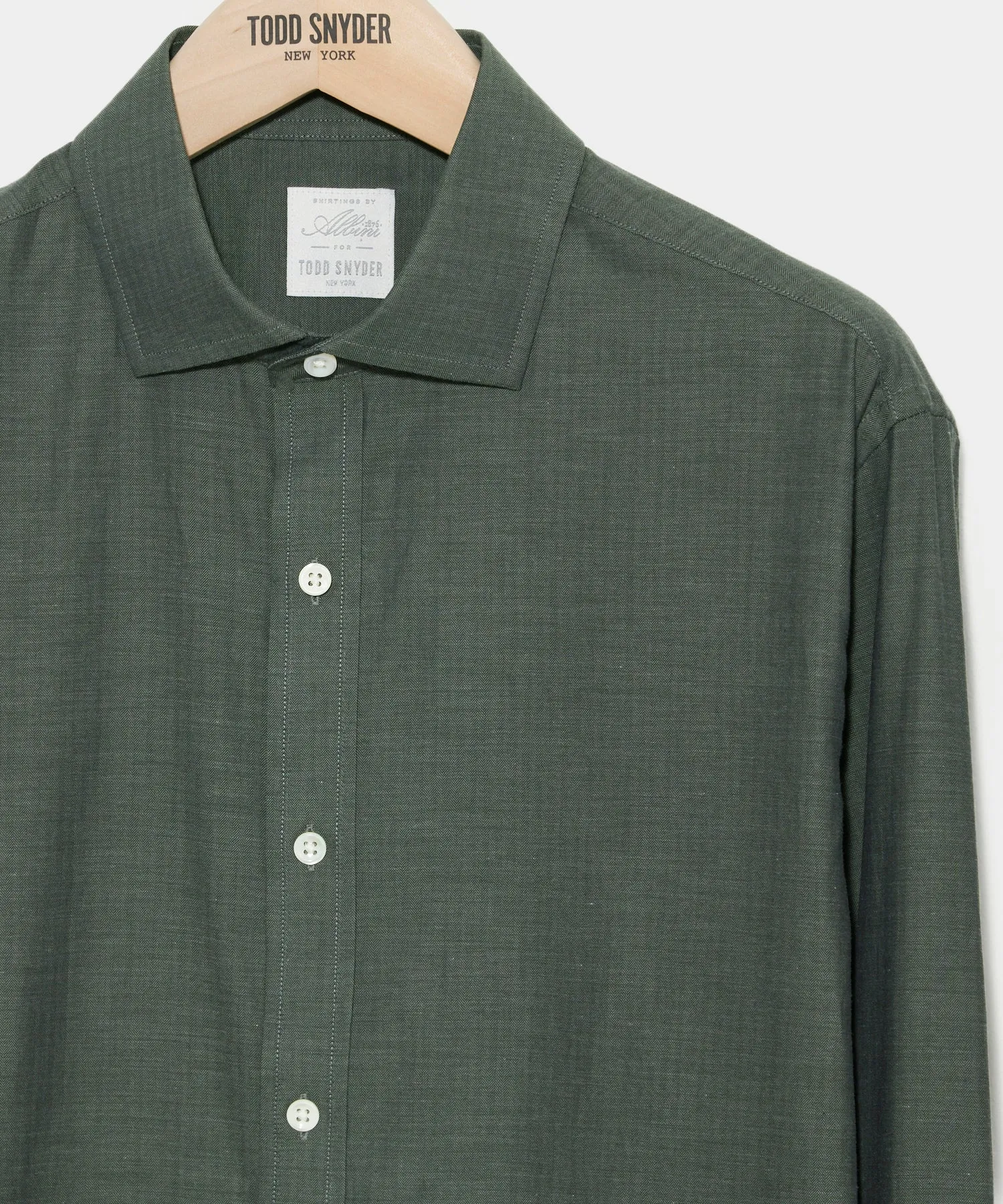 Flannel Spread Collar Dress Shirt in Olive