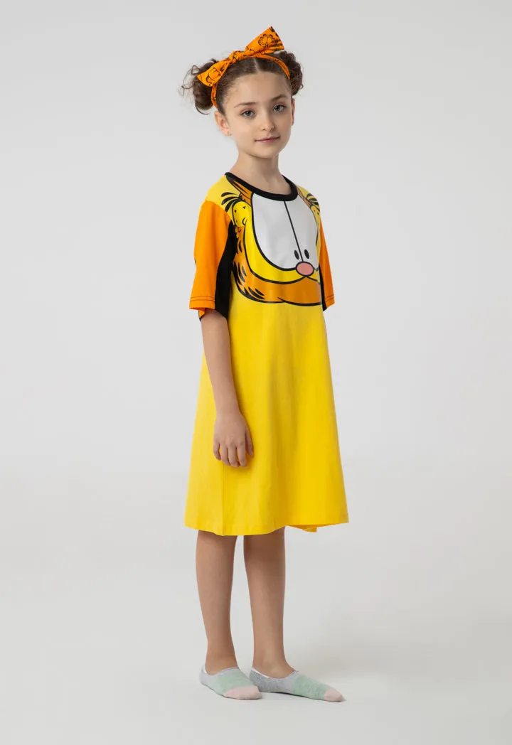 Garfield Printed T-Shirt Dress And Shorts Set