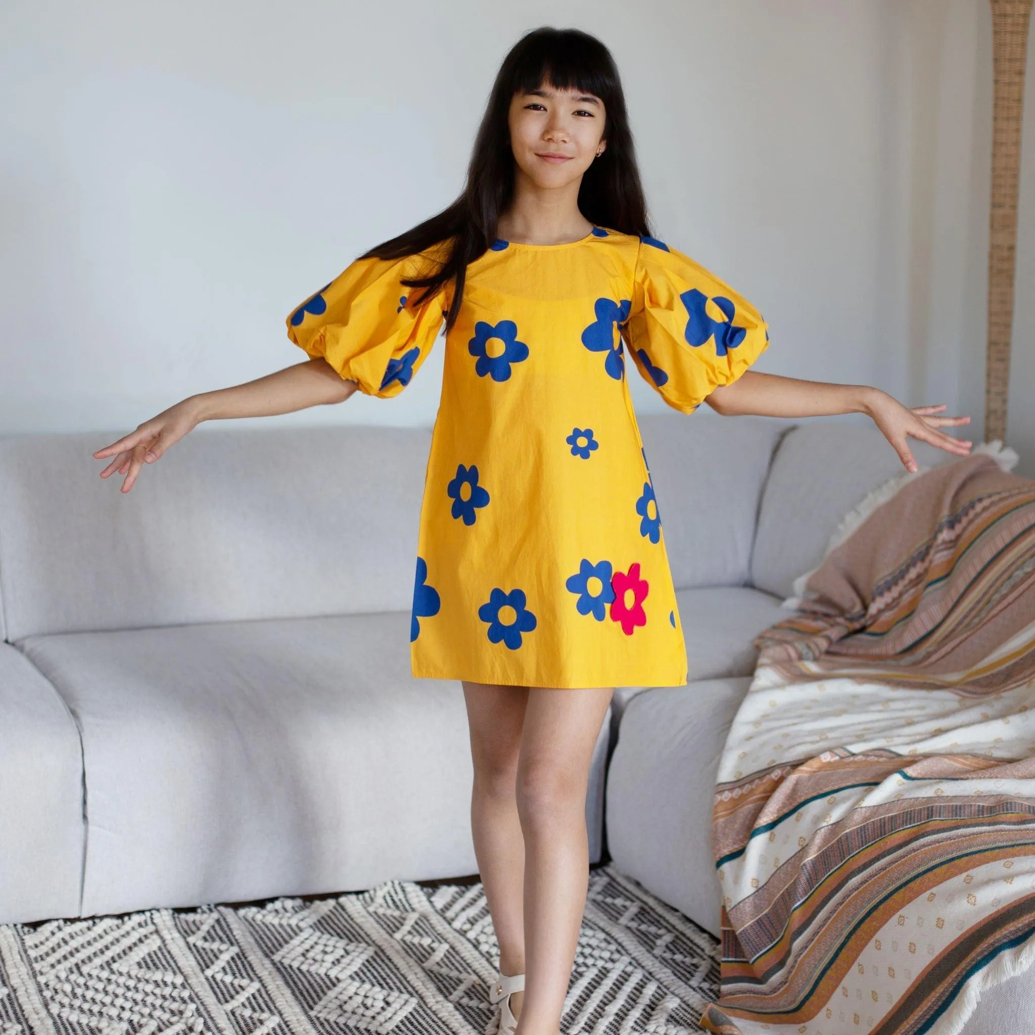 Meringue- Puffed Sleeves Yellow Dress with Blue Flowers for Girls