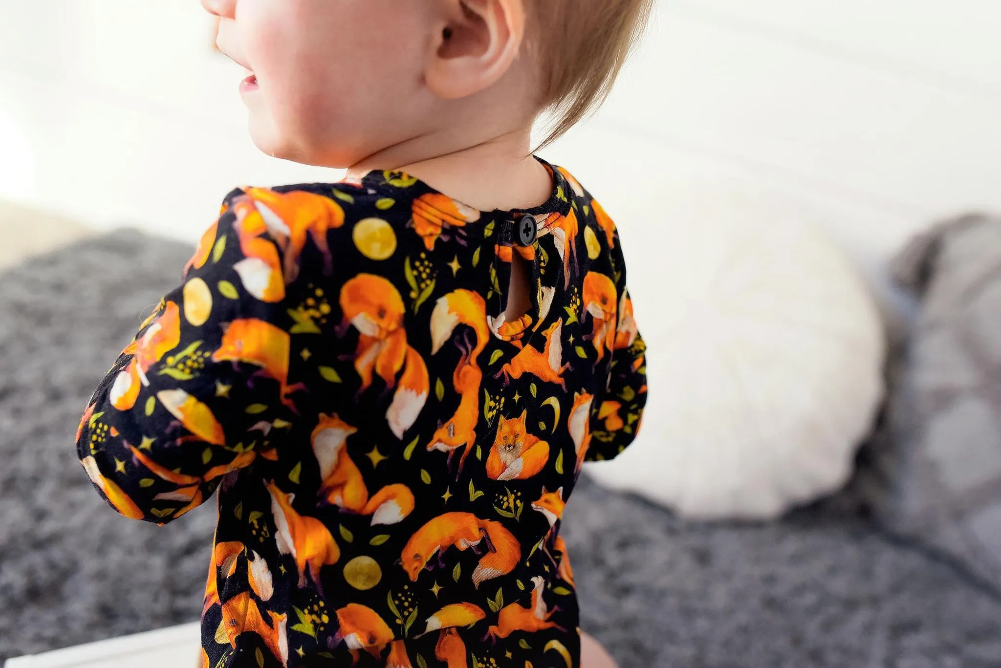 Ollee and Belle Long Sleeve Bodysuit w/keyhole Back - Everett