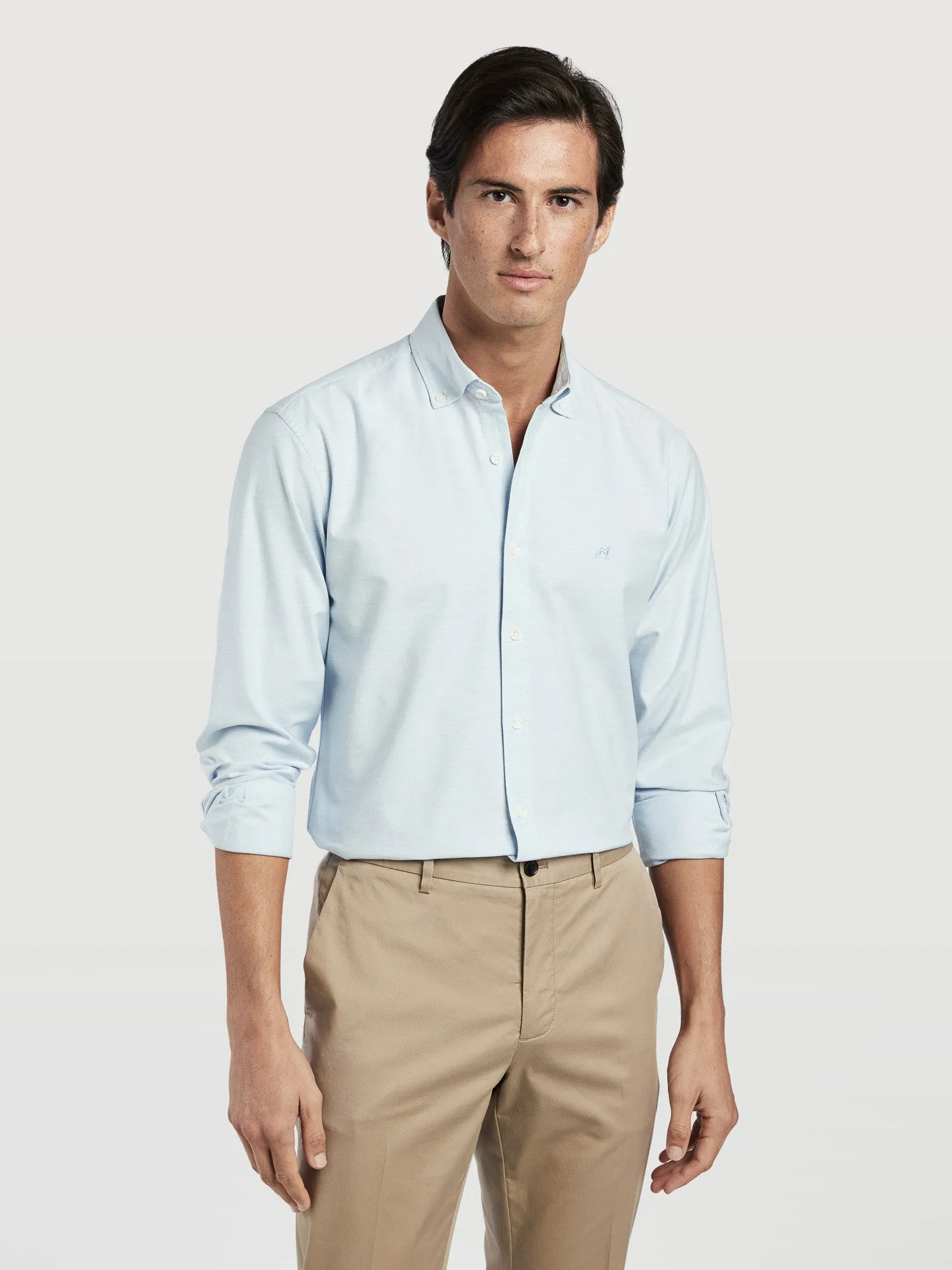 Timeless essential slim fit plain oxford shirt