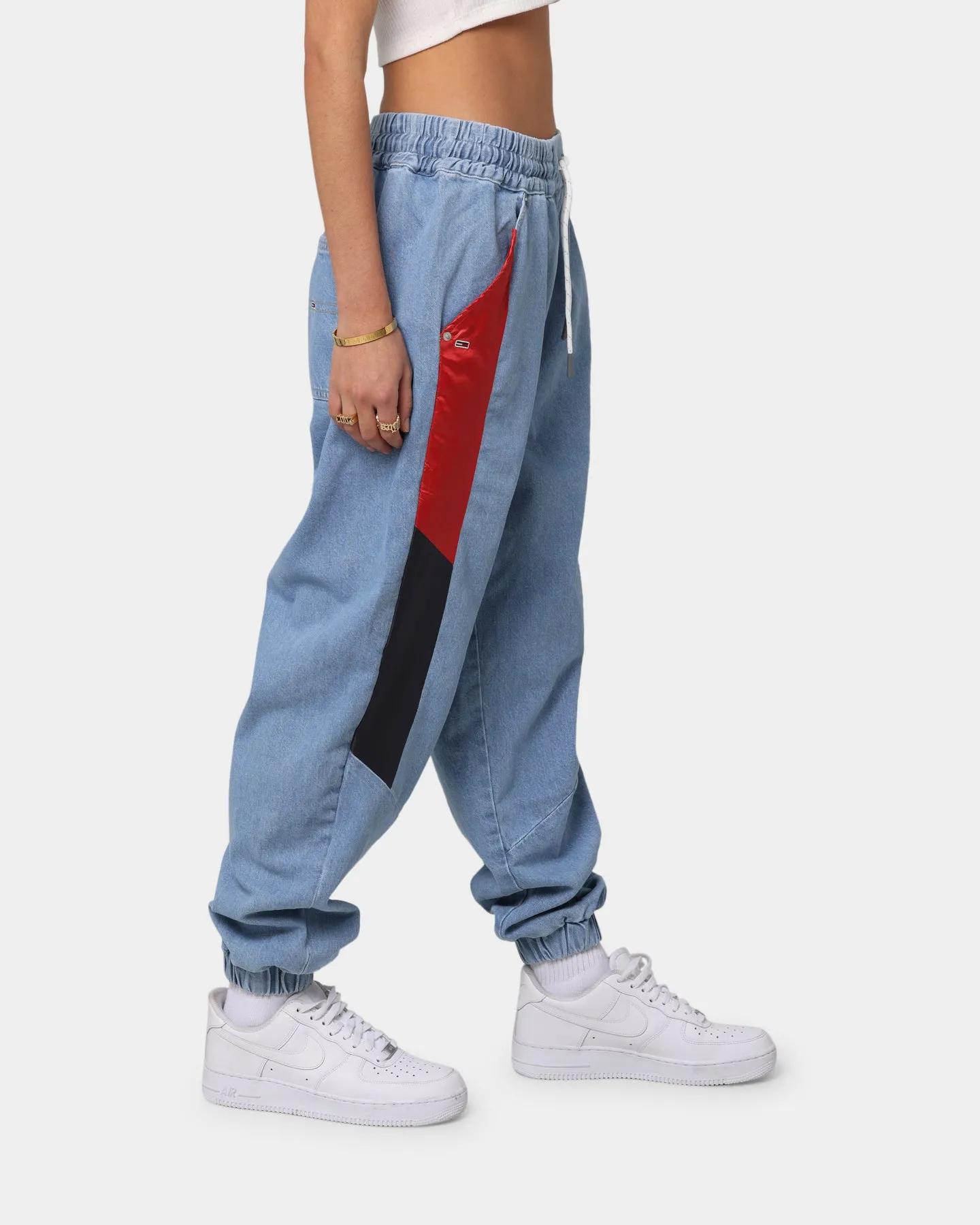 Tommy Jeans Women's High Rise Denim Joggers Fame Light Blue