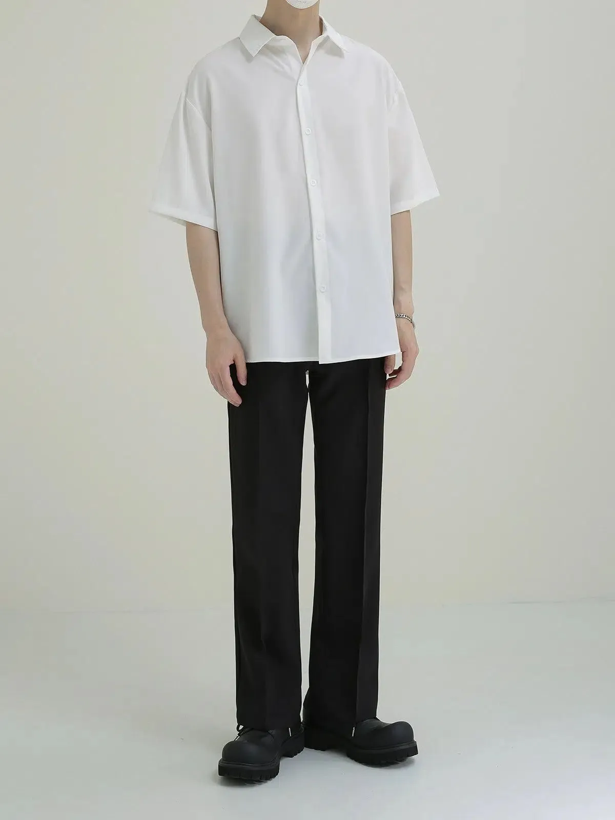 Zhou Minimalist Short Sleeve Shirt